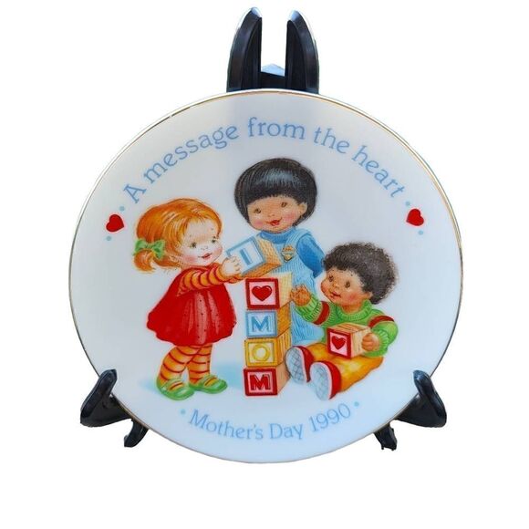 Vintage VTG 5 inch Glass Avon Mother's Day Dish Decor - Picture 1 of 3